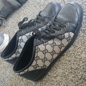 Authentic Gucci shoes